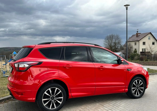 Ford Kuga cena 70002 przebieg: 167538, rok produkcji 2017 z Lębork małe 667